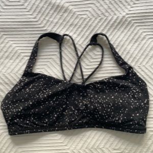 Lululemon Free to Be Bra - Size 10